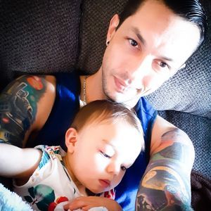 Meet your Posher, Charles